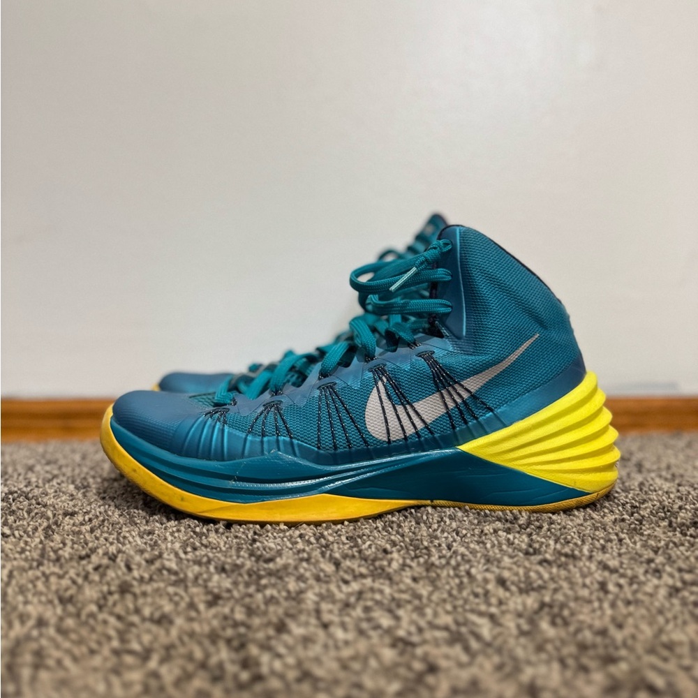 Men’s Nike Hyperdunk 2013 Shoes